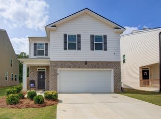 64 Silver Birch Pass, Newnan, GA 30265