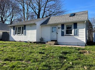 76 Hager Rd, Rochester, NY