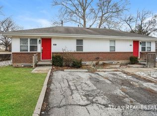 4811 NW Homestead Rd, Riverside, MO 64150