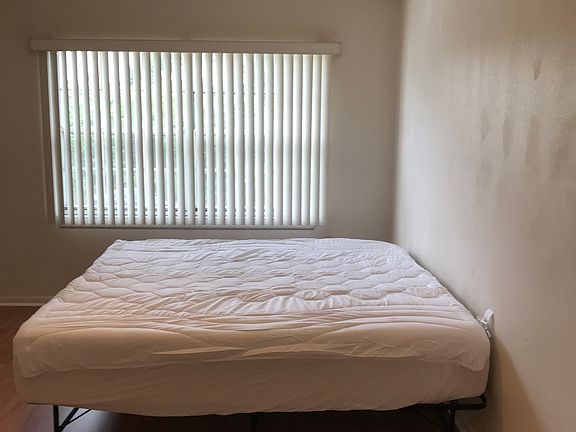5th image of 22302 Vick St APT 213