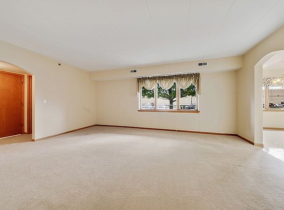 2nd image of 5520 W 115th St #G38