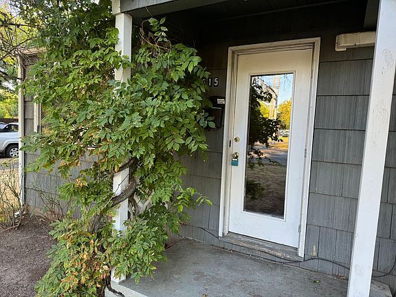 3rd image of 2615 Hilyard St Unit A
