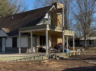 146 Wagon Wheel Rd, Carbondale, IL 62902