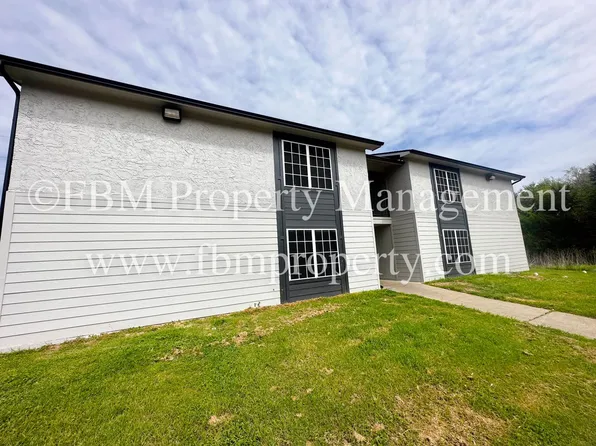 Presley Place Apartments, 1020 Northwood Blvd APT 19, Corsicana, TX 75110