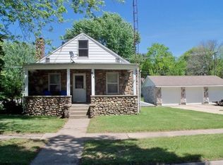 614 N Plymouth St, Culver, IN 46511