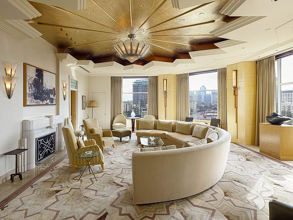 2nd image of 2801 Turtle Creek Blvd APT 8W