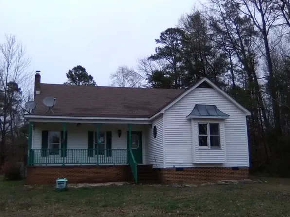 5136 Kathy Ln, Gloucester, VA 23061
