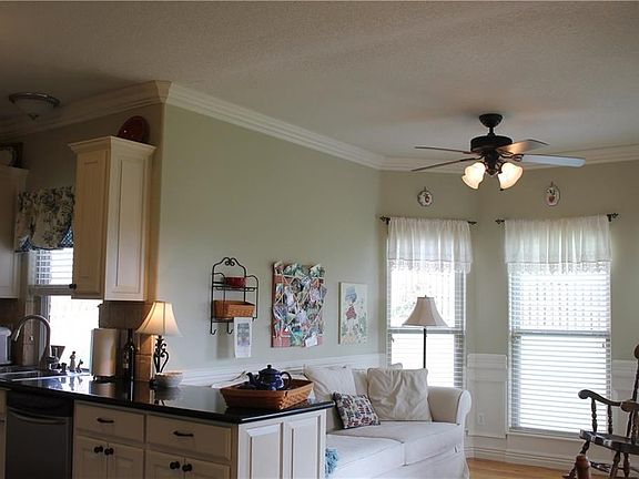 Kitchen overlooks the keeping room, perfect for entertaining