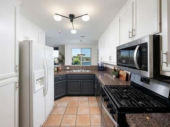 4th image of 300 Baltic Cir Unit 318