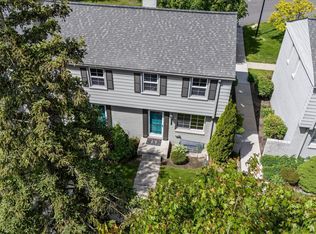 1650 Graefield Rd, Birmingham, MI 48009