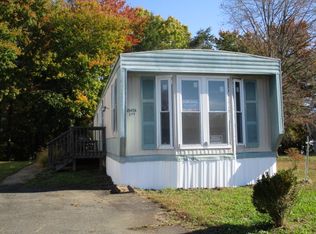 21456 Sydney Dr, Lexington Park, MD 20653
