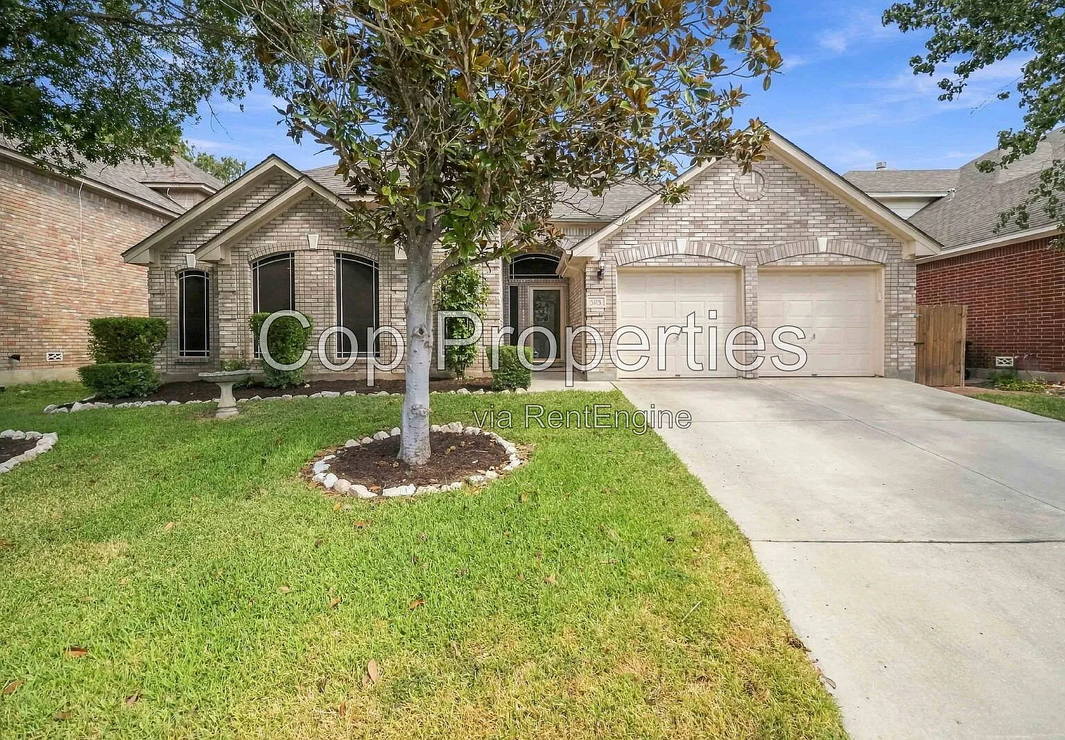 4 bed, 2.0 bath, $2,650 — Photo 2
