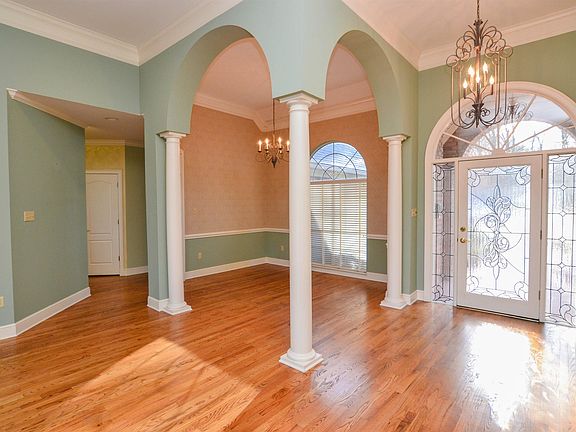 3rd image of 3668 Appling Lake Dr