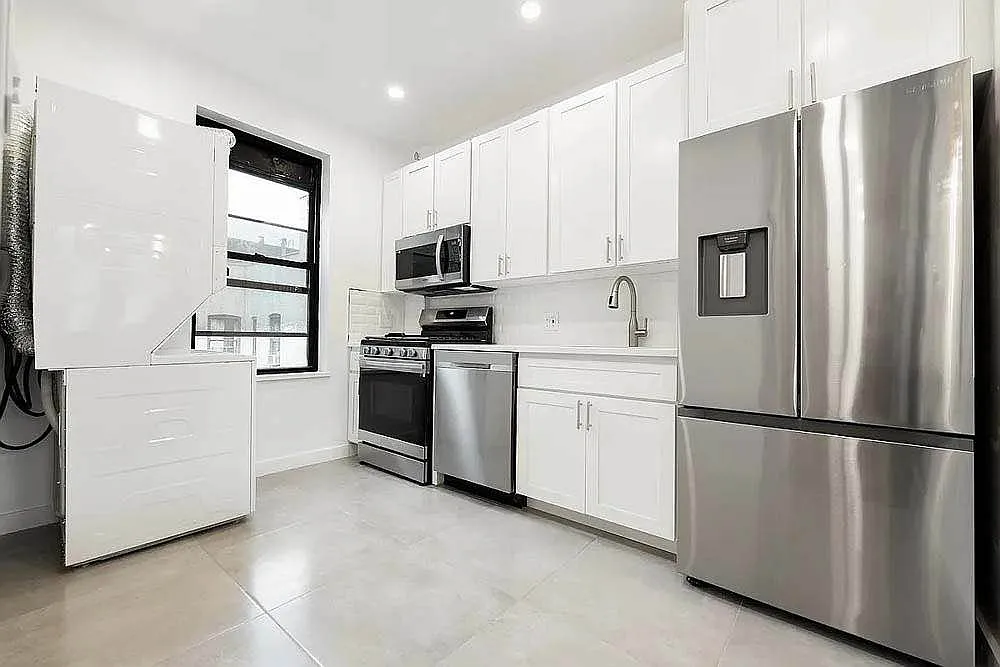 715 West 180th Street — Photo 2