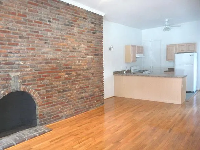 1719 Buena Vista St #1 — Photo 2