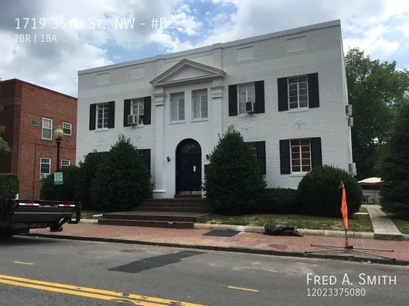 1719 35th St NW, Washington, DC