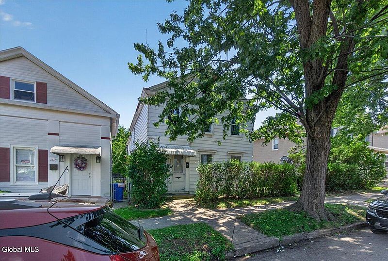 4th image of 1314 3rd Avenue