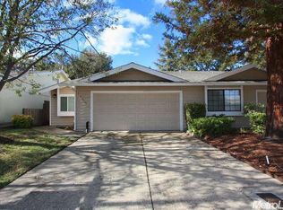 1130 Meadow Gate Dr, Roseville, CA 95661