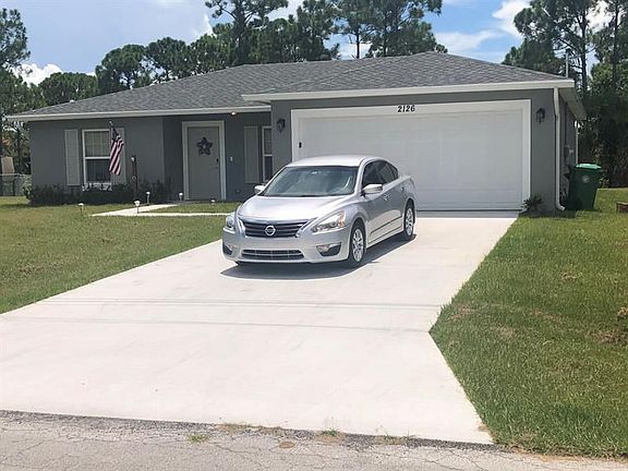 3rd image of 2126 SW Biella Ave