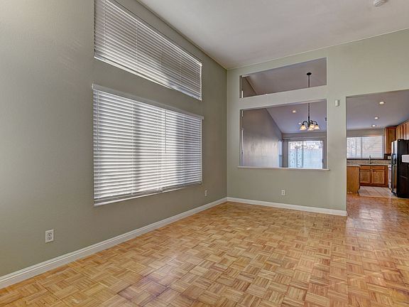 3rd image of 7526 Reindeer Ct