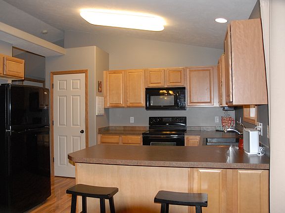 4th image of 7201 N Steamboat Dr