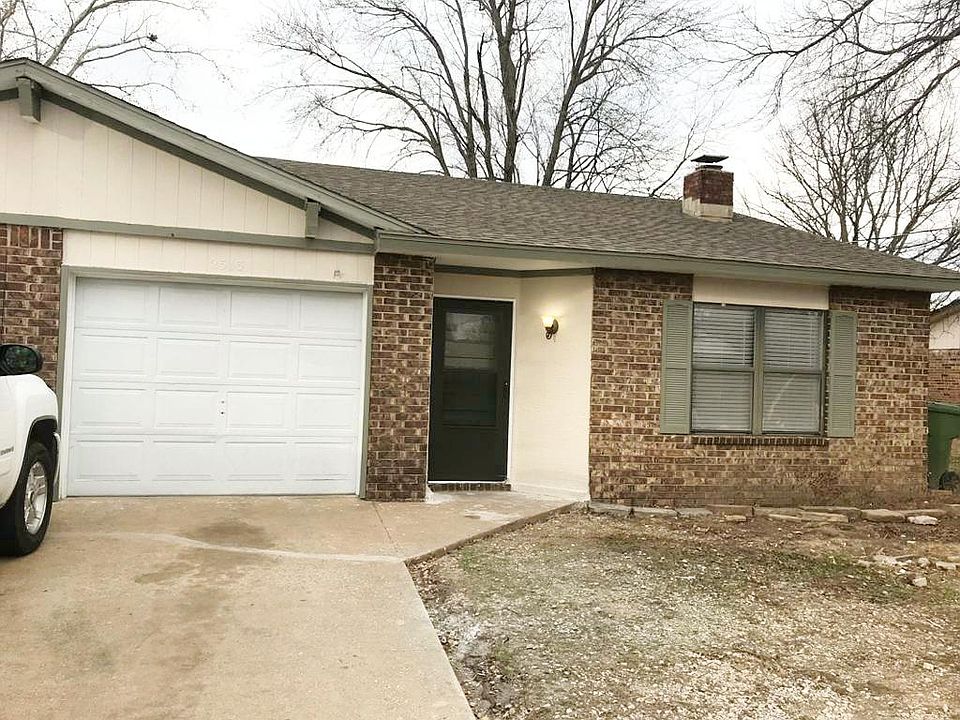 1st image of 2313 W Pecan St