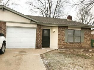 2313 W Pecan St, Rogers, AR 72758