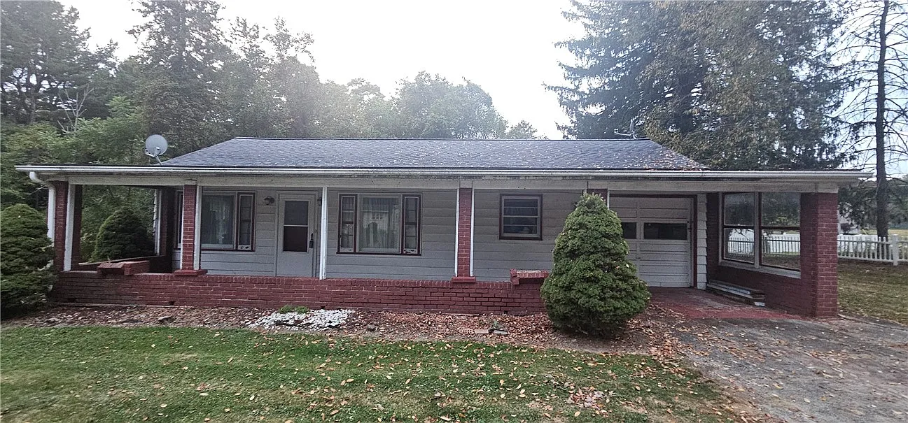 3109 Mercer Rd photo 1