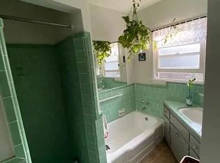 2822 Saint George St, Los Angeles, CA 90027