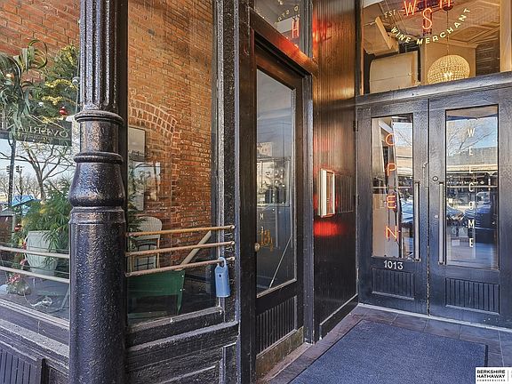 4th image of 1013 Howard St #2