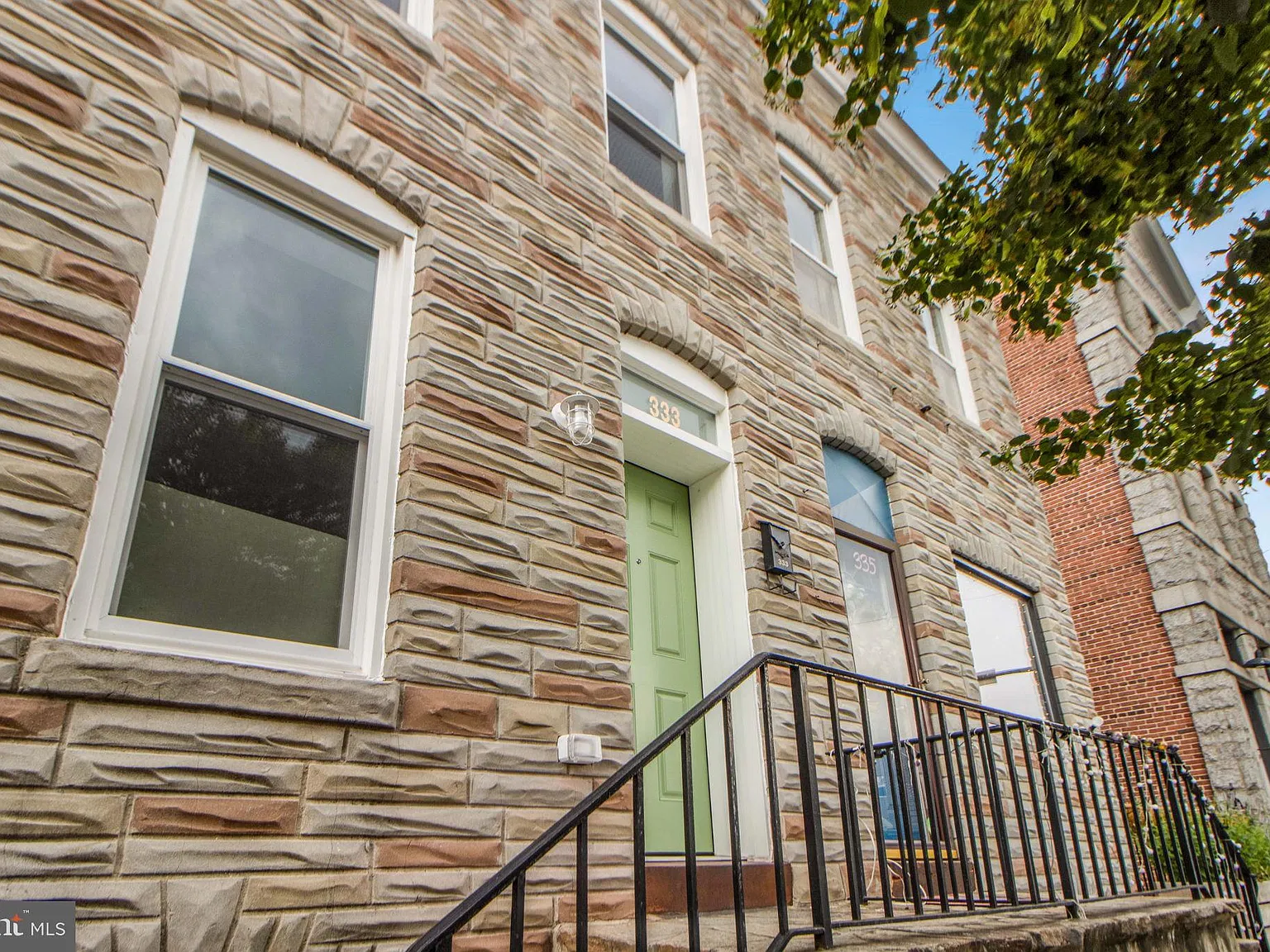 333 S Conkling St — Photo 4