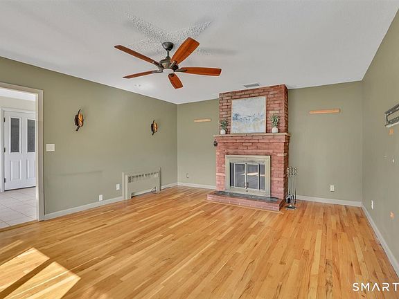 4th image of 50 Timothy Street