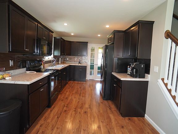 2nd image of 348 Charles Pl Lot 149
