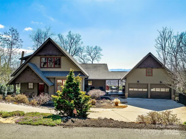 24 Bridle Path Rd, Asheville, NC 28804