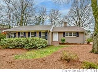 314 Blackthorne Ln, Charlotte, NC 28209