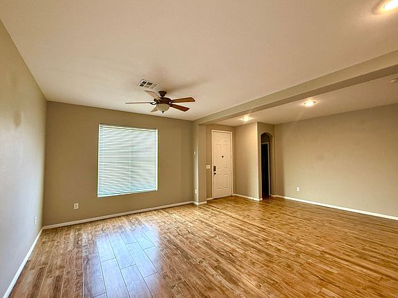 4th image of 1214 Apple Vista Ave