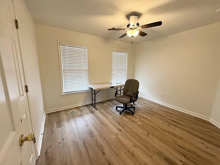 2464 Morning Glory Ln NW — Photo 11