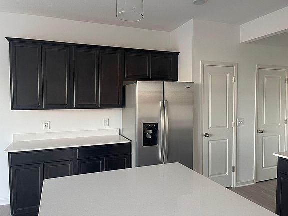 2nd image of 4822 Airlake Dr
