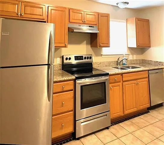 400 Park Blvd #A — Photo 7