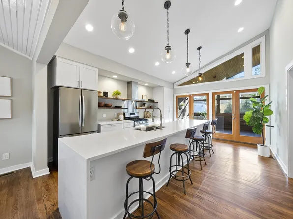 716 Van Buren Rd, Raleigh, NC 27604
