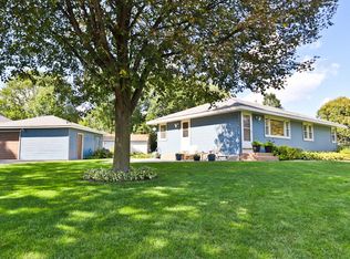 1951 County Road B E, Maplewood, MN 55109