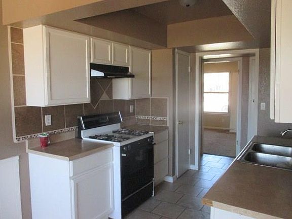 5th image of 10572 Palomino St