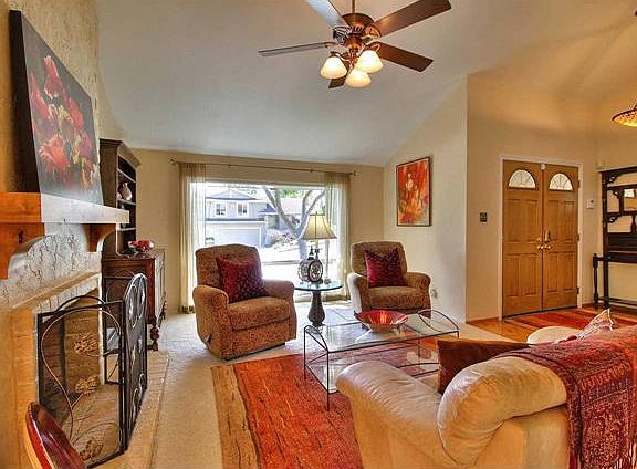 4th image of 1291 Crestview Dr