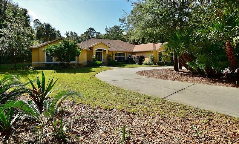 1st image of 1940 Glenwood Oaks Ln