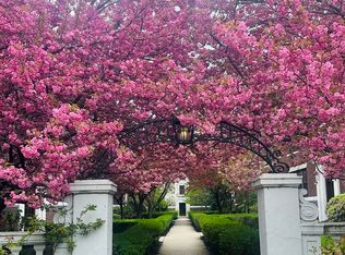 423 Washington St APT 5, Brookline, MA 02446