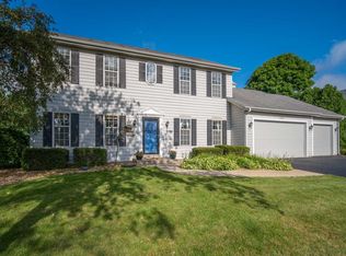 W167N5091 Grey Log Ln, Menomonee Falls, WI 53051