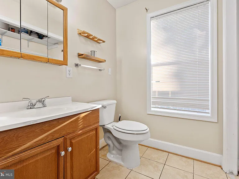621 Wolfe St #A — Photo 20