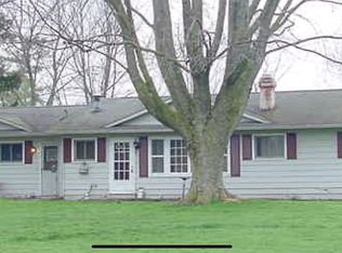 2464 S Irish Rd, Davison, MI 48423