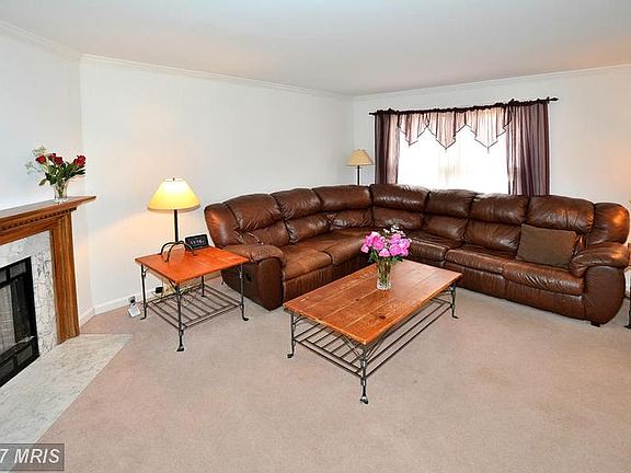 2nd image of 3967 Pepperidge Ct