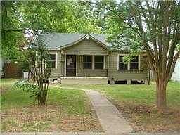 1st image of 212 10th Ave N